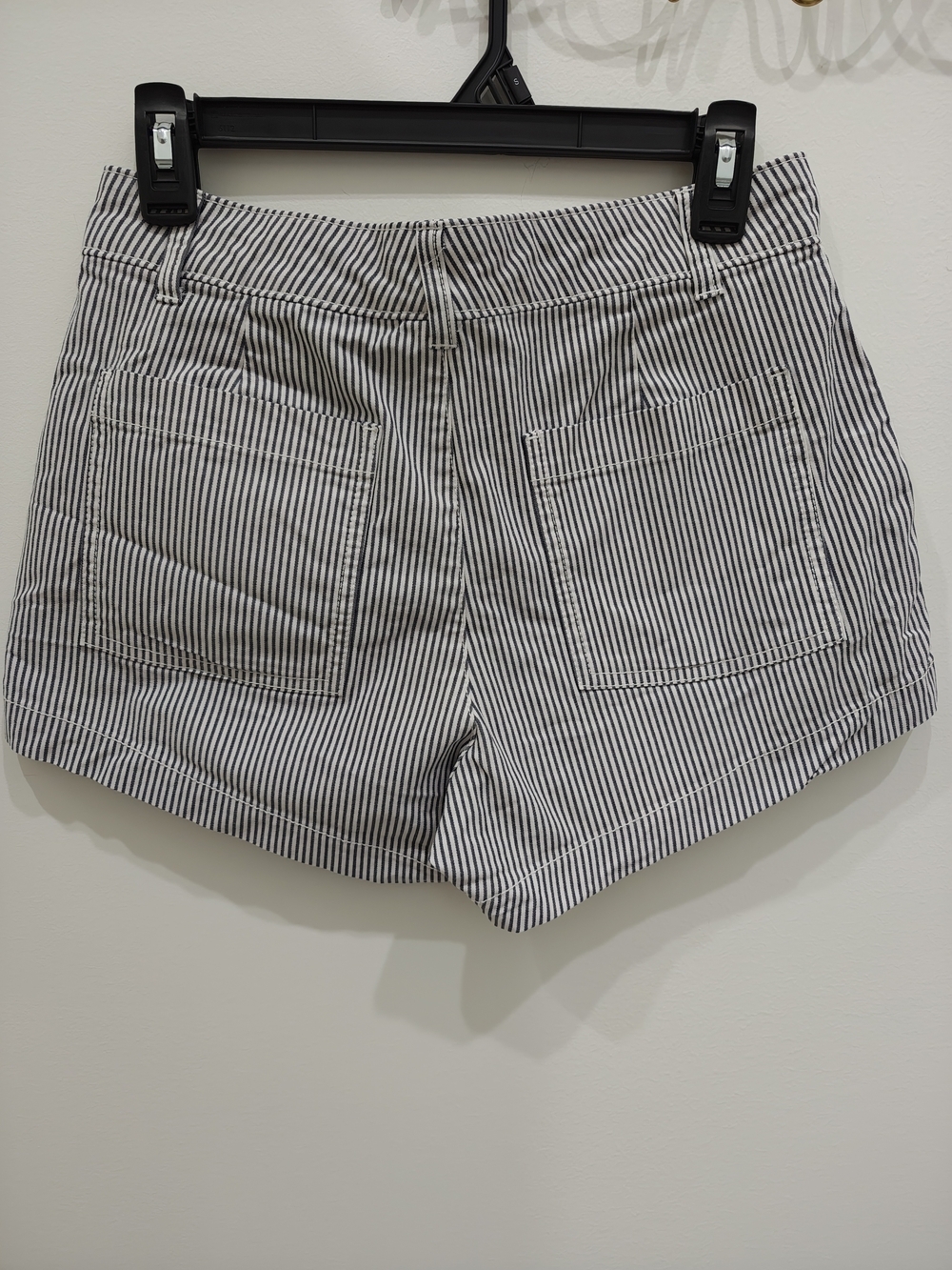 GAP Striped Women's Cotton Blend Shorts - Navy & White - Picture 5 of 8